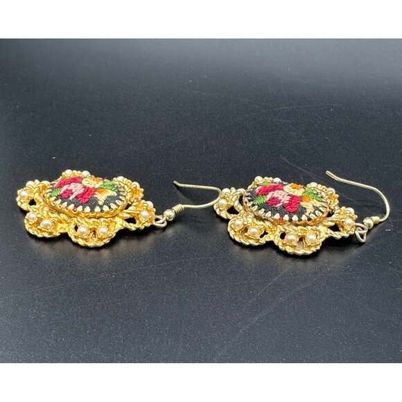 Vintage Dangle Earrings Hobe Embroidered Floral Gold Tone Faux Pearls Flowers - Picture 4 of 9